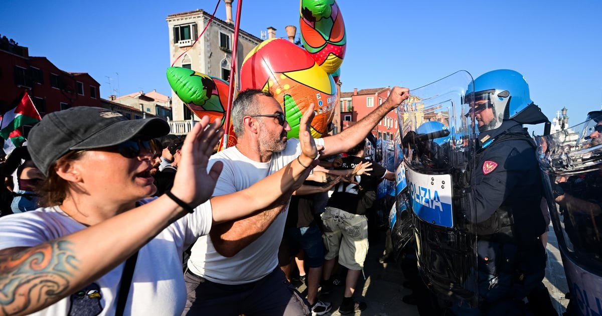 Протест у Венеції 17 липня 2026 року проти посла США Тільмана Фертітти, який прибув на супер'яхті