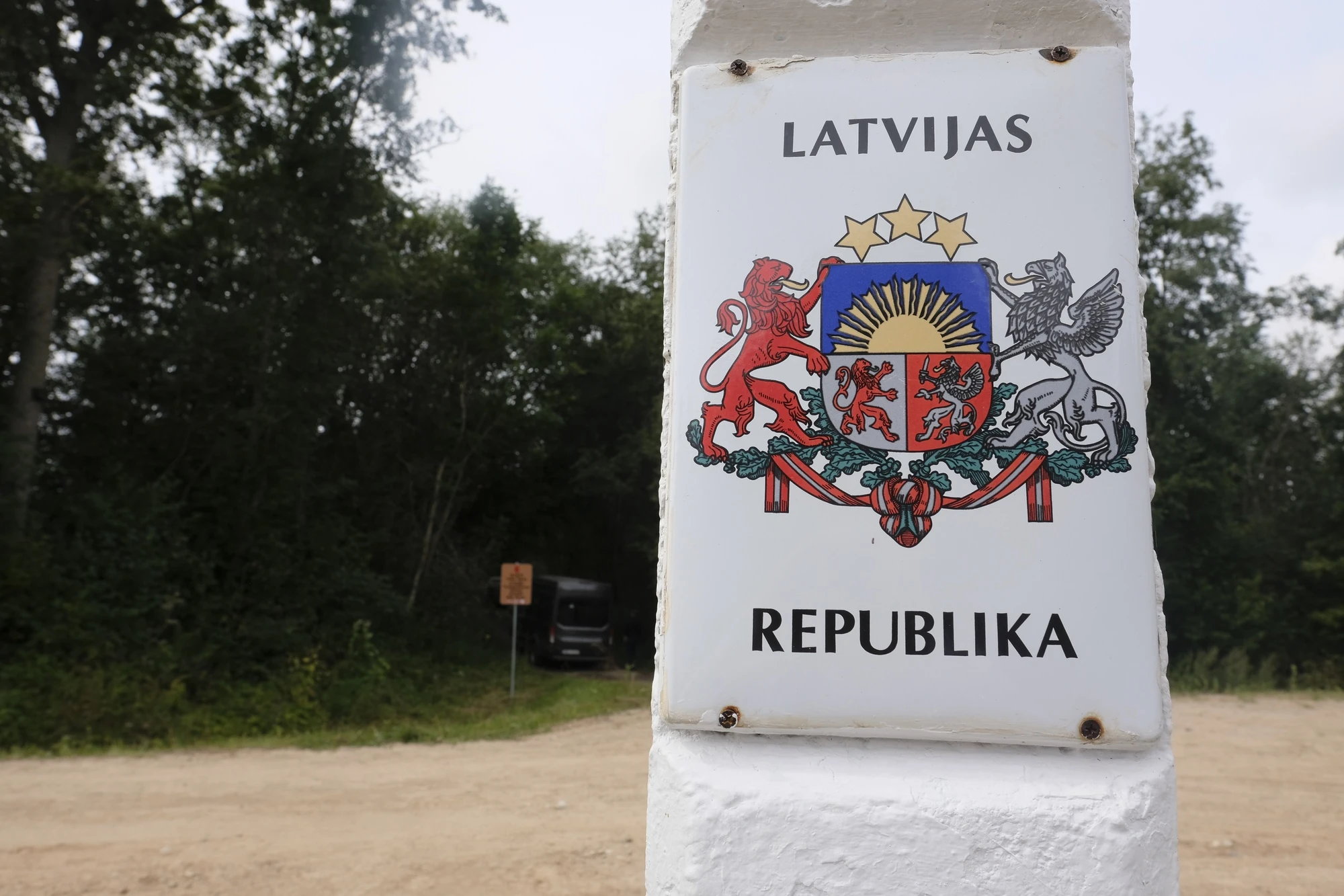 Латвійсько-білоруський кордон (фото EPA / VALDA KALNINA)