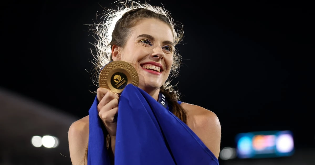 Ярослава Магучіх із золотою медаллю чемпіонату Європи-2026 у Бірмінгемі