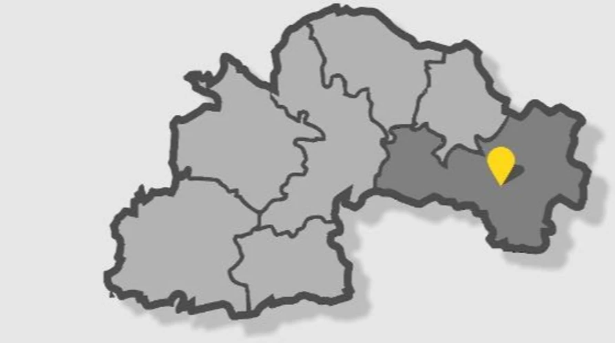 Архівне фото евакуації родин із дітьми