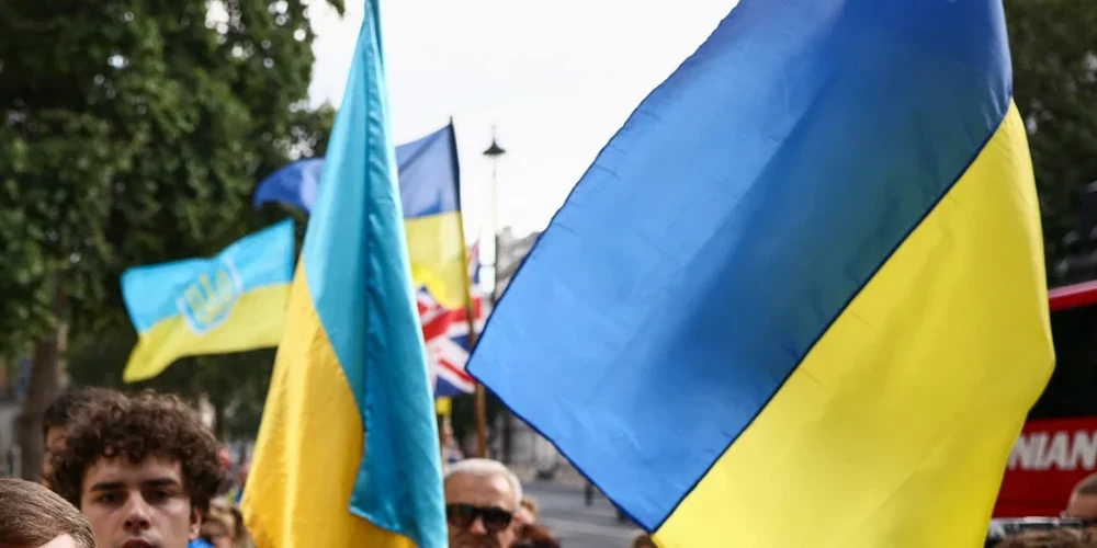Будівля на проспекті князя Гедиміна у Вільнюсі, з якої зірвали український прапор